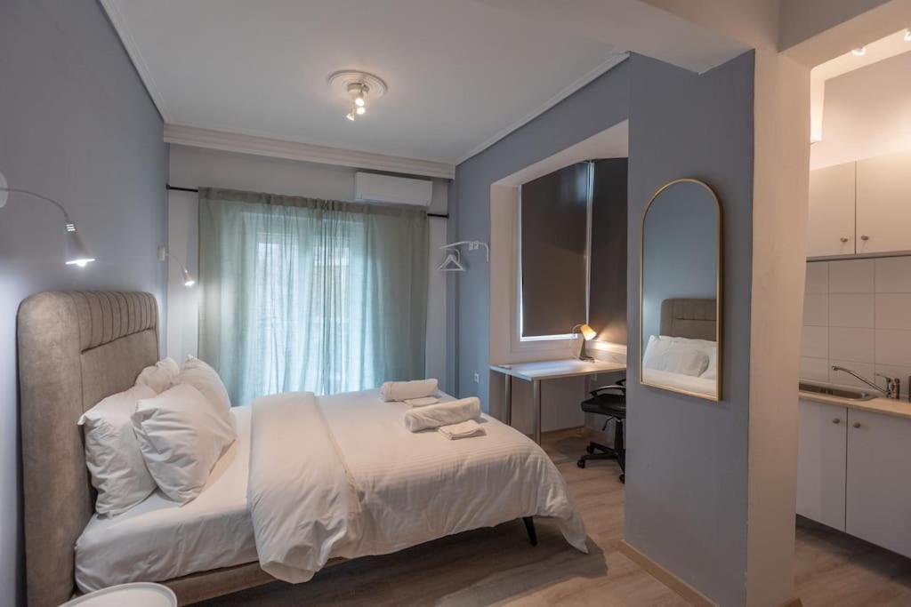 Appartement Όμορφο Στούντιο Στο Κέντρο Της Πόλης. à Larissa Extérieur photo