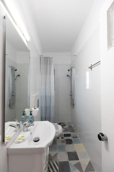 Appartement Όμορφο Στούντιο Στο Κέντρο Της Πόλης. à Larissa Extérieur photo